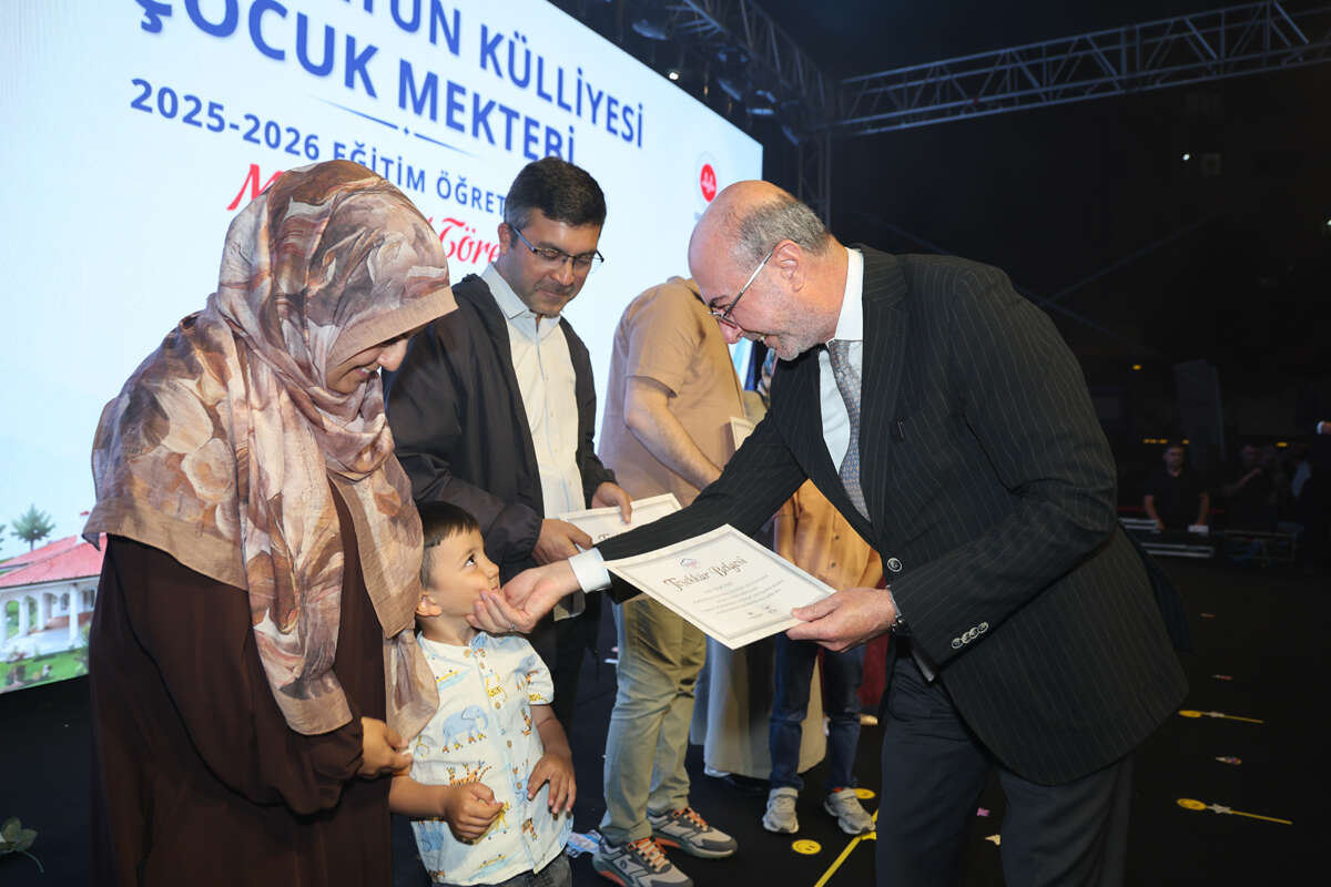 Konya’da Kur’an-ı Kerim ışığında 130 minik yetişti 10